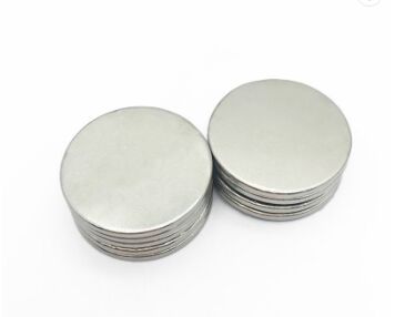 qualidade Magnetos de neodímio Magnetos de discos de neodímio Partes magnéticas fábrica